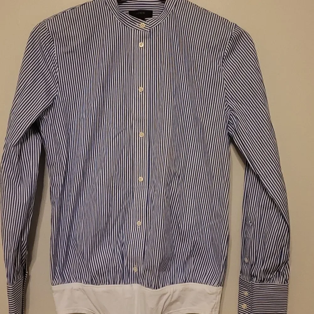 J. Crew stripped shirt 8‎